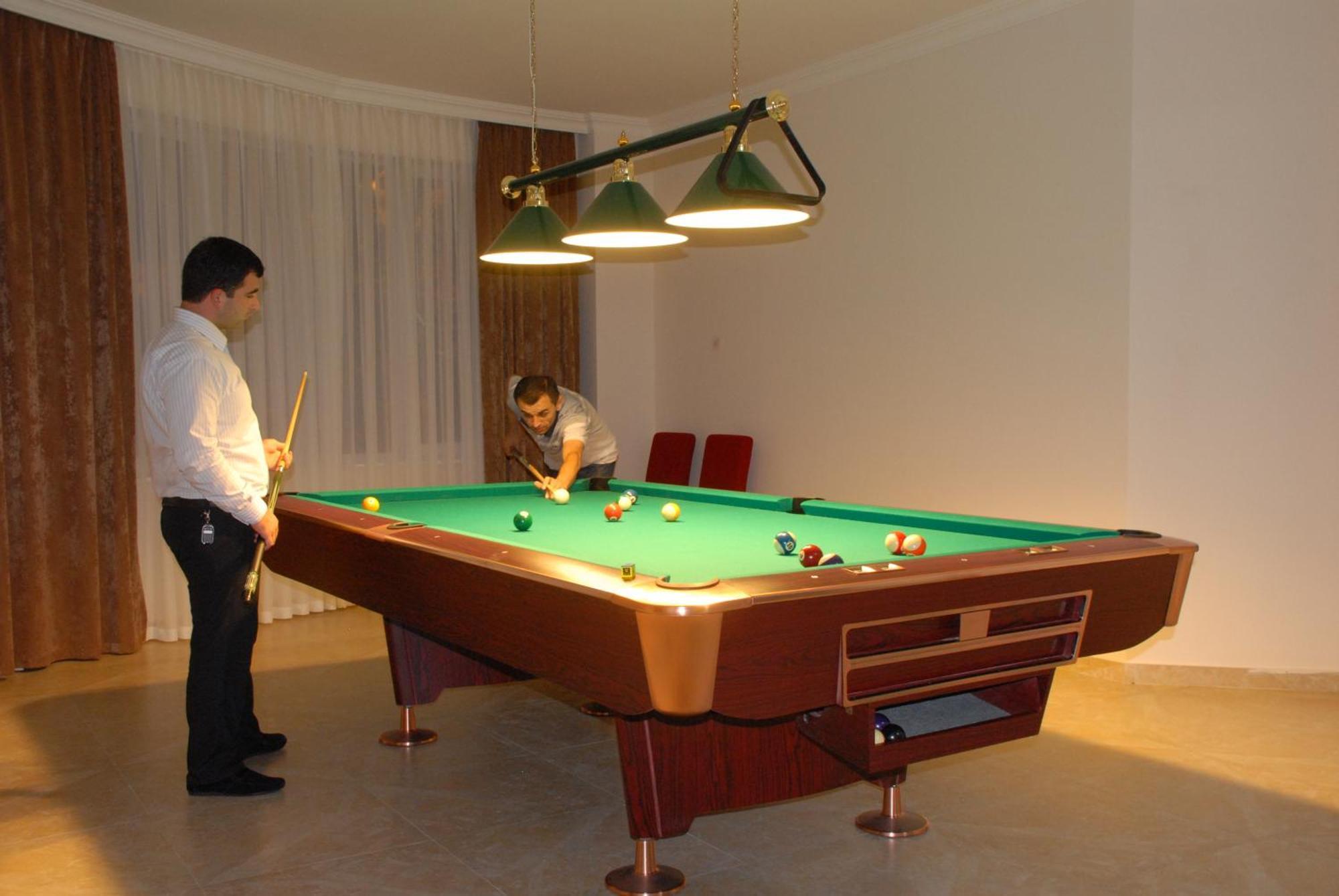 Hotel Aisi バトゥーミ エクステリア 写真